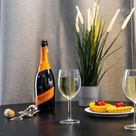 Rent Like Home - Srutowa 10 Вроцлав Екстер'єр фото